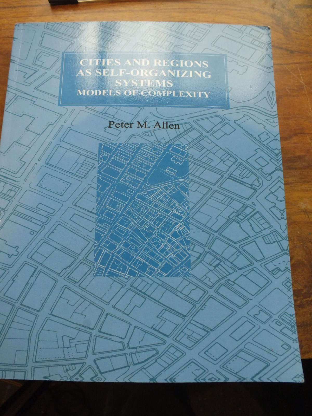 Cities and Regions as Self-Organizing Systems – 9789056990718