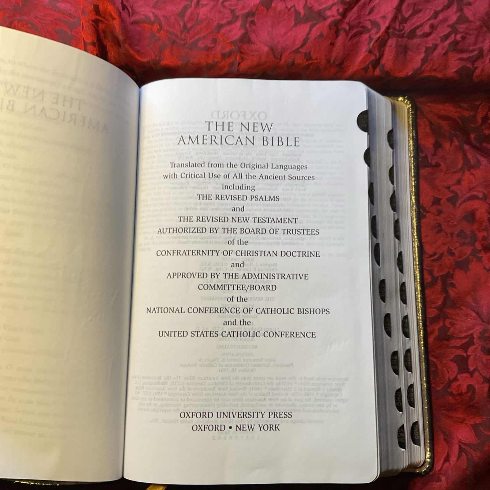 Holy Bible NAB New American Bible Thumb Index Genuine Leather