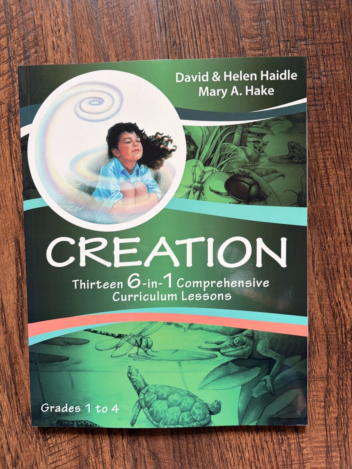 Creation Homeschool Curriculum by MasterBooks Gr 1-4; 6 in 1 lessons