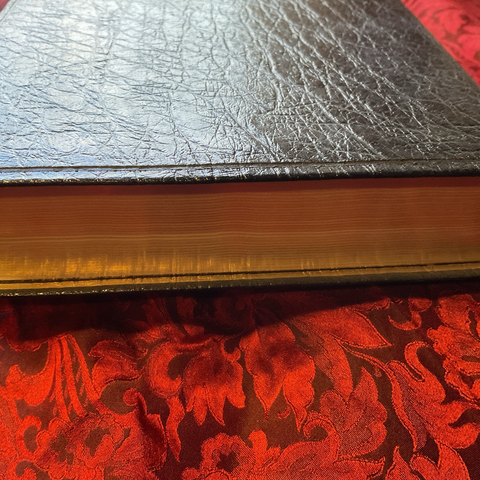Holy Bible NAB New American Bible Thumb Index Genuine Leather