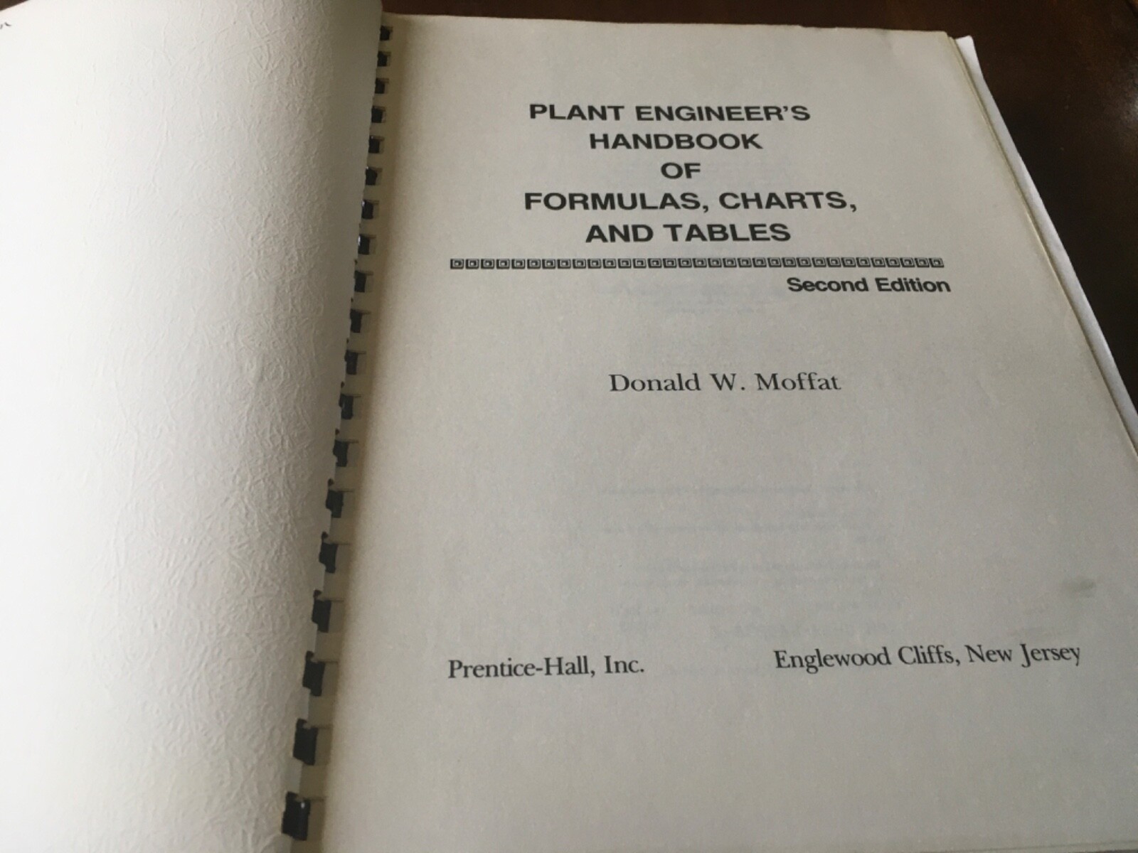 Plant Engineer’s Handbook of Formulas Charts & Tables Donald Moffat 2nd Edition
