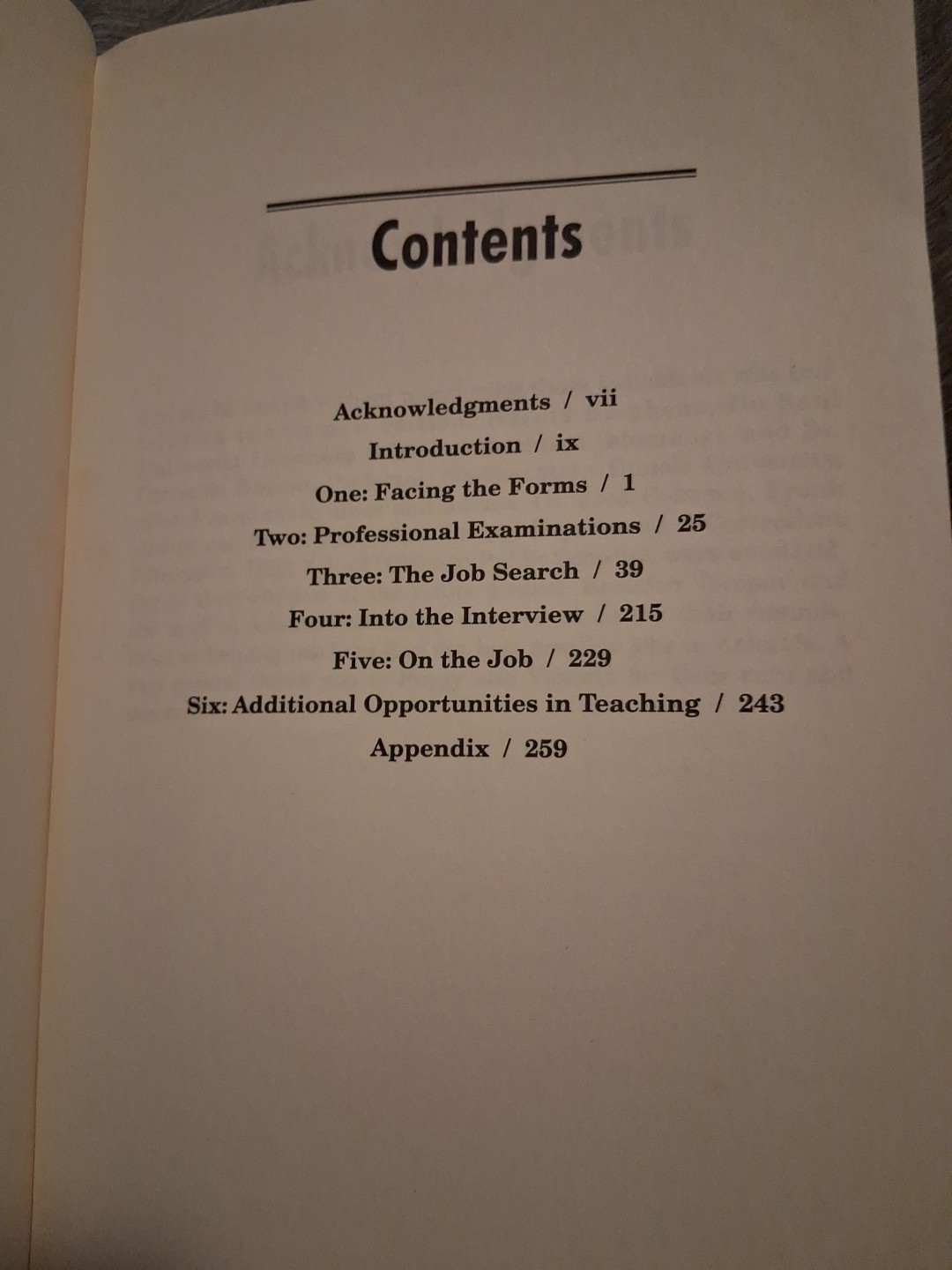 How to Get a Job in Education by Joel Levin (1995, Trade Paperback)