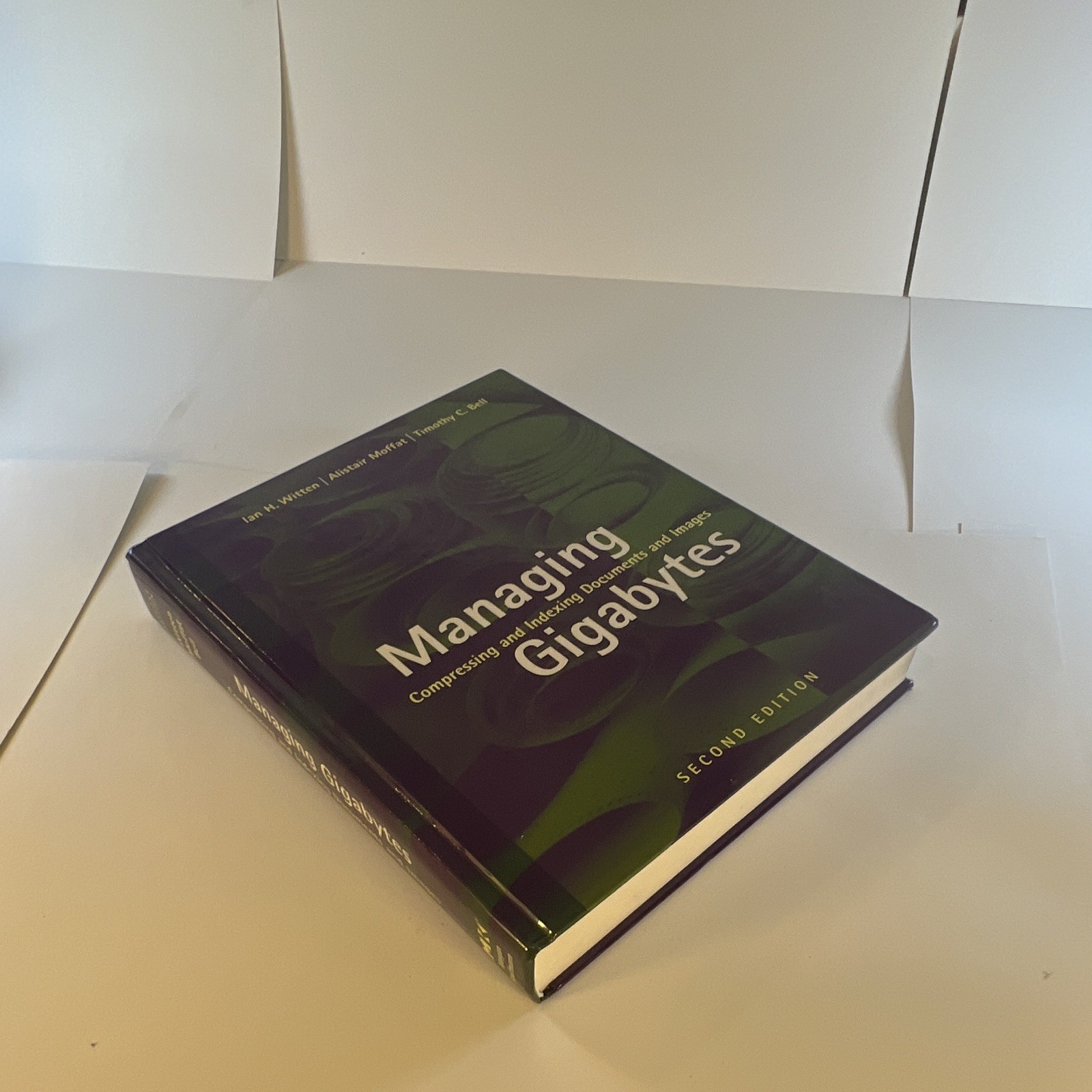 Morgan Kaufmann Managing Gigabytes 2nd Ed Witten/Moffat/Bell 1999 HC 519p