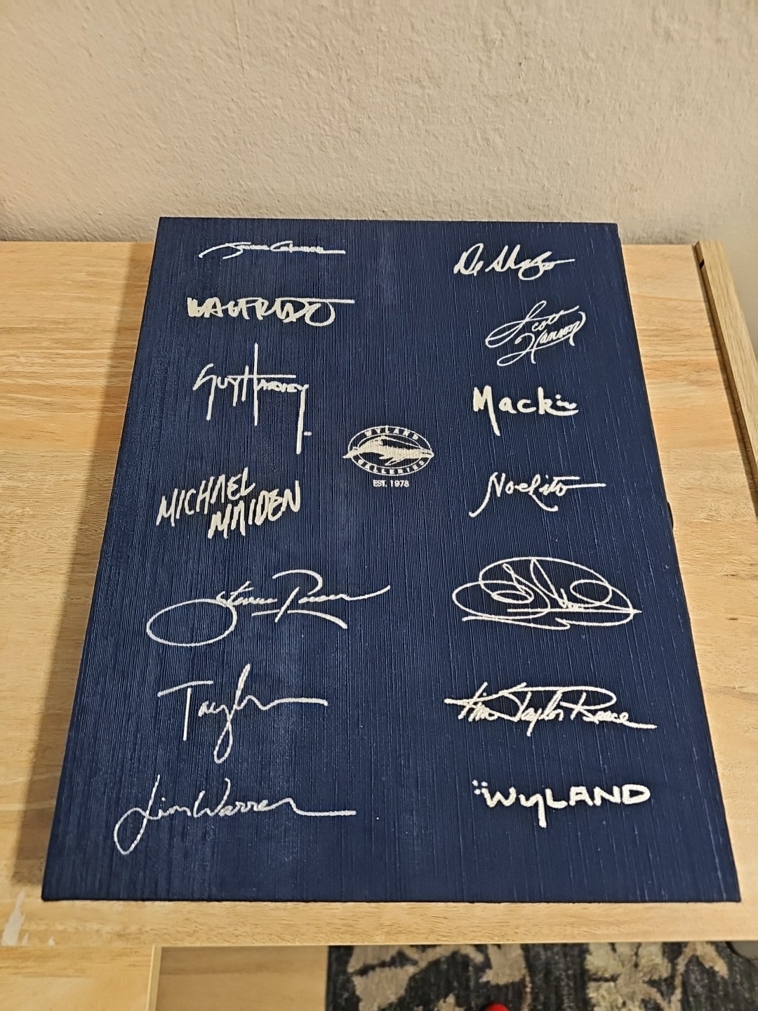 America’s Artists The Artists Of Wyland Galleries Book Limited Edition 968/1500