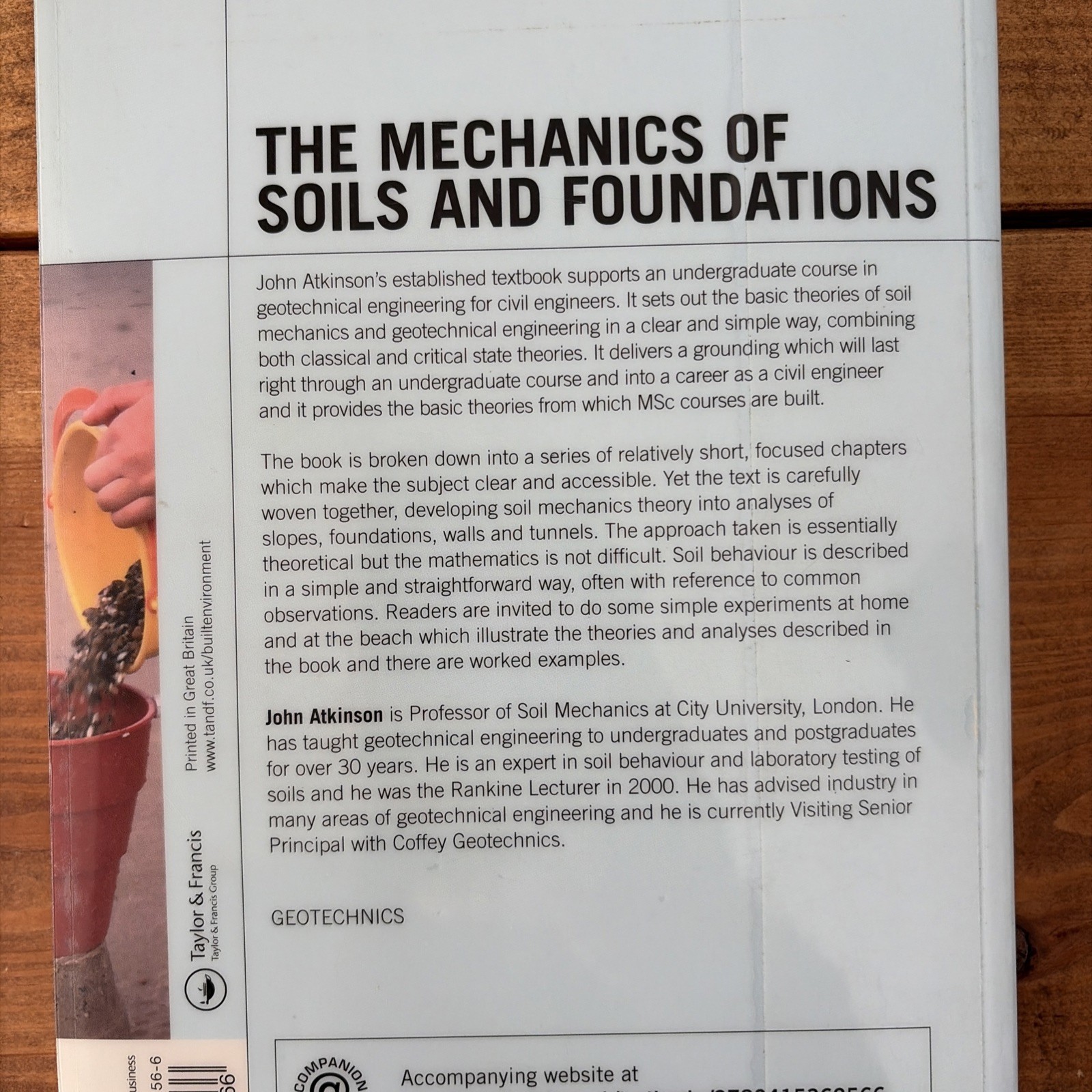 The Mechanics of Soils and Foundations by John Atkinson Second edition 2nd Spon