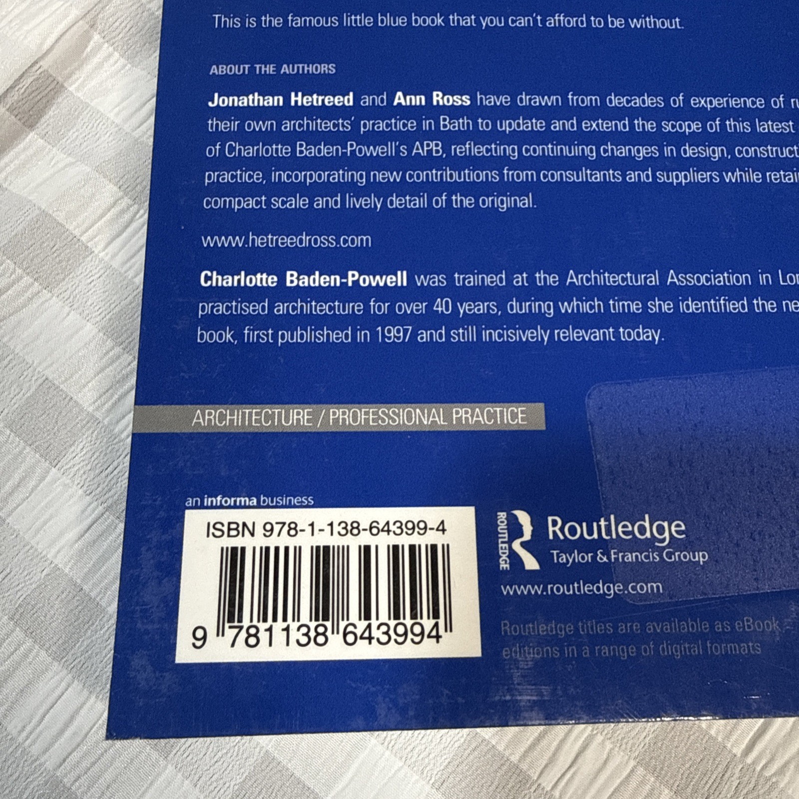 Architect’s Pocket Book Fifth Edition – Hetreed, Jonathan – New