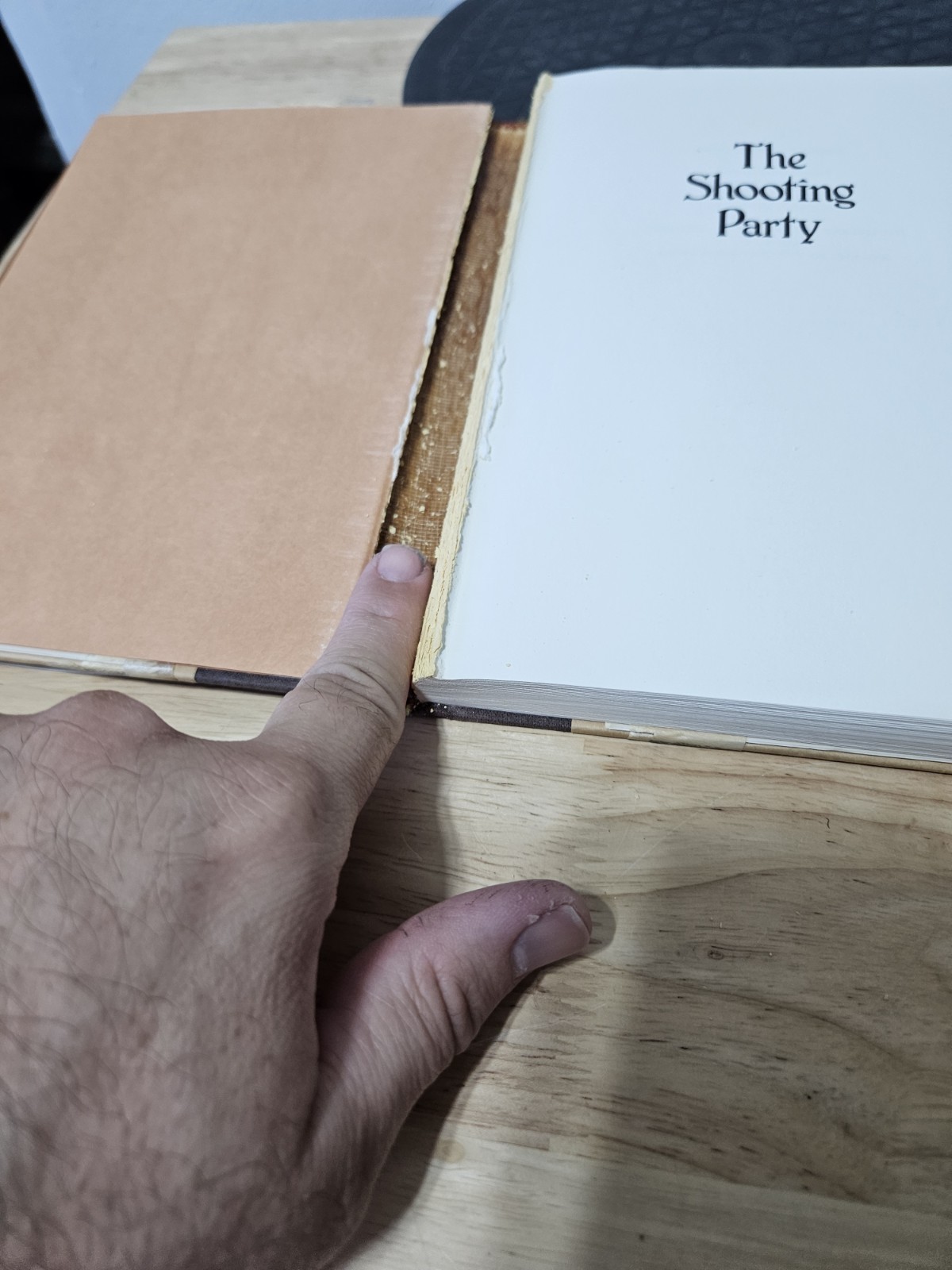 FLAWED BIND – The Shooting Party by Isabel Colegate 1981 Hardcover Dust Jacket