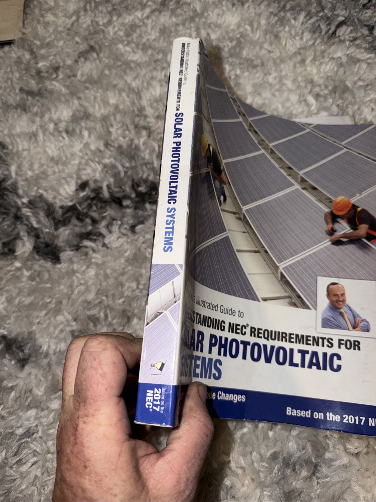 Mike Holt’s Illustrated Guide to Understanding NEC Requirements for Solar Ph…