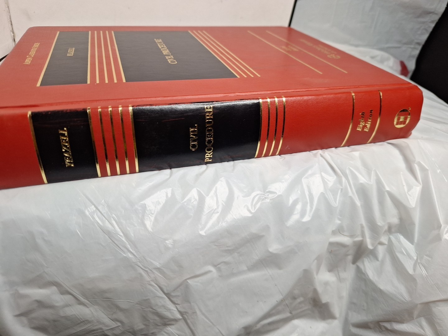 Aspen Casebook Ser.: Civil Procedure by Stephen C. Yeazell 8th Edition Great