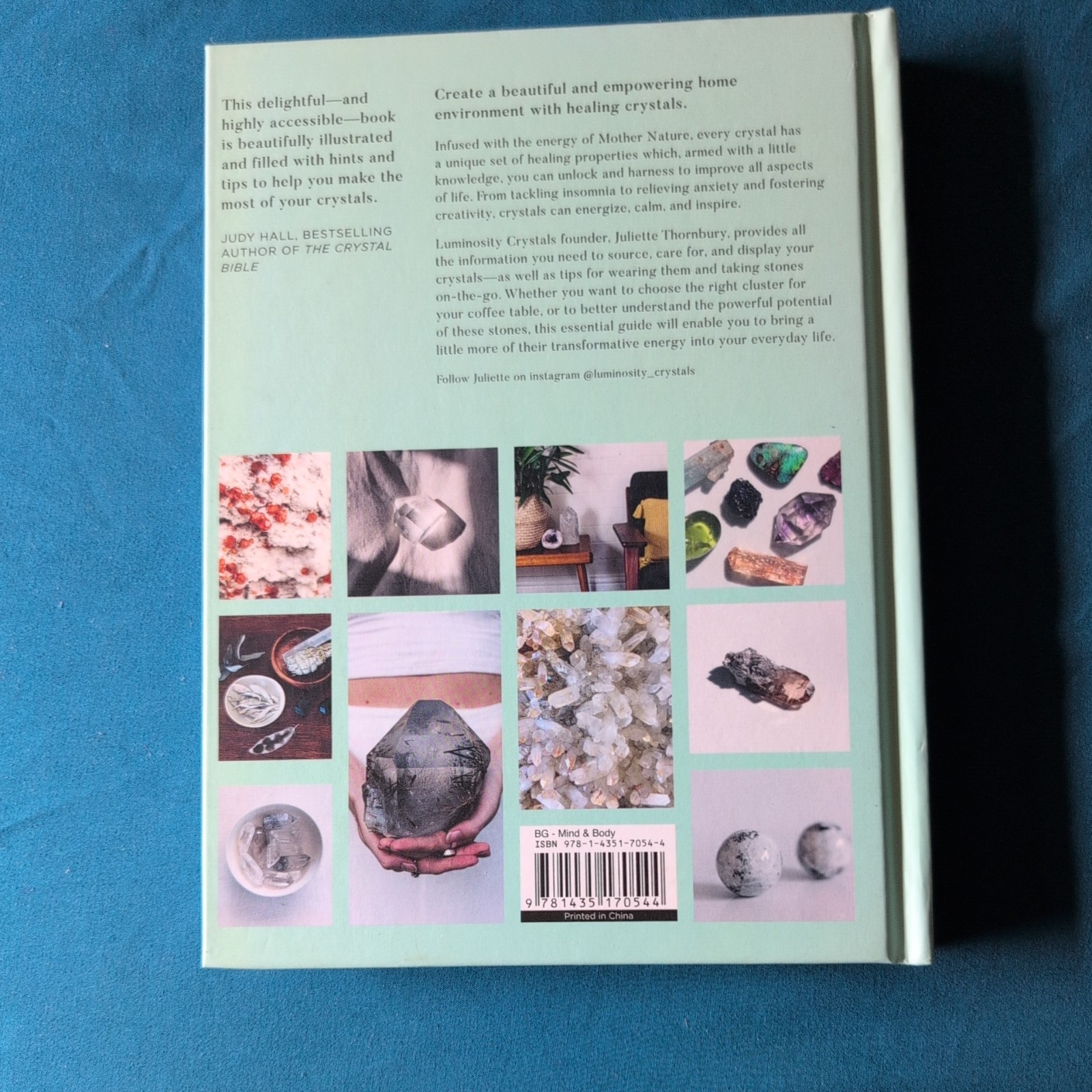 Crystal Fix: Healing Crystals for the Modern Home 2019 Juliette Thornbury HC