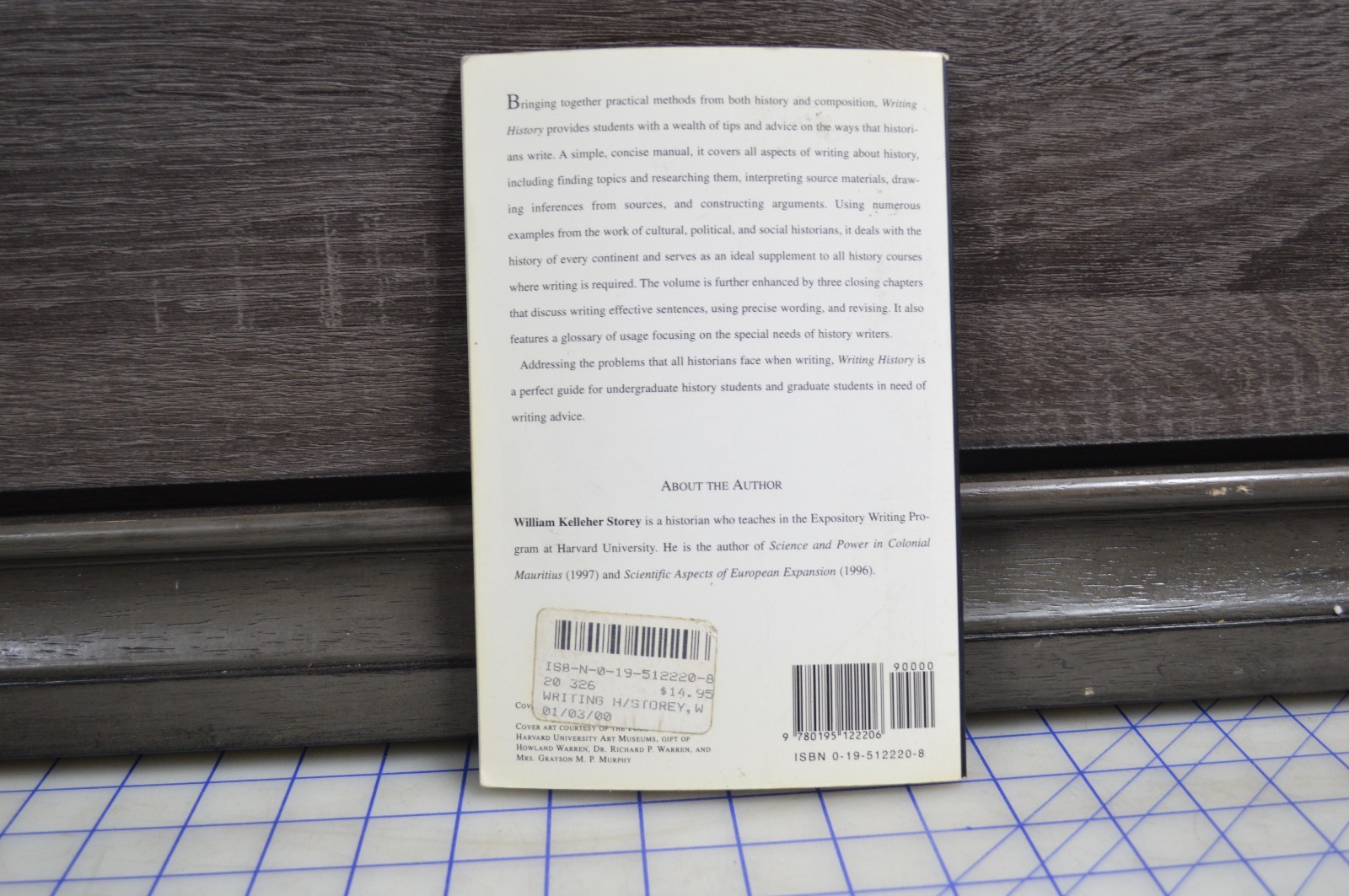 Writing History : A Guide for Students by William Kelleher Storey