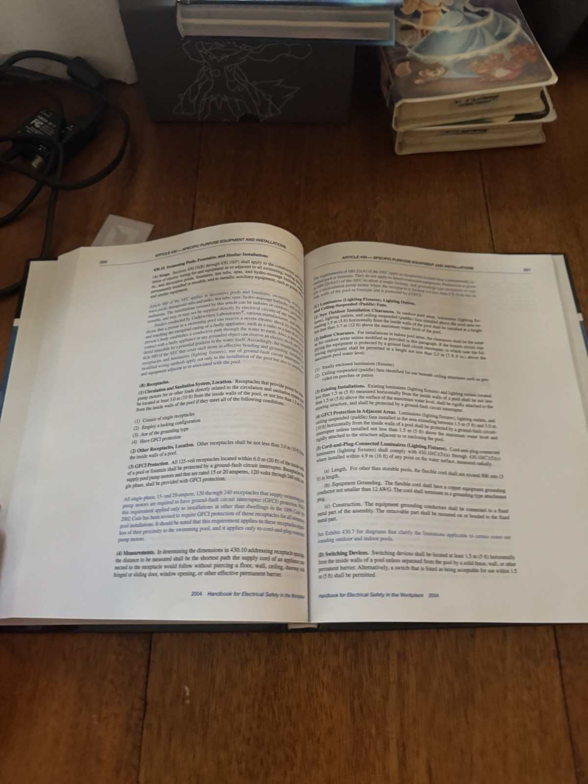 NFPA 70E Handbook for Electrical Safety in the Workplace Ray Jones NEW HARDBACK