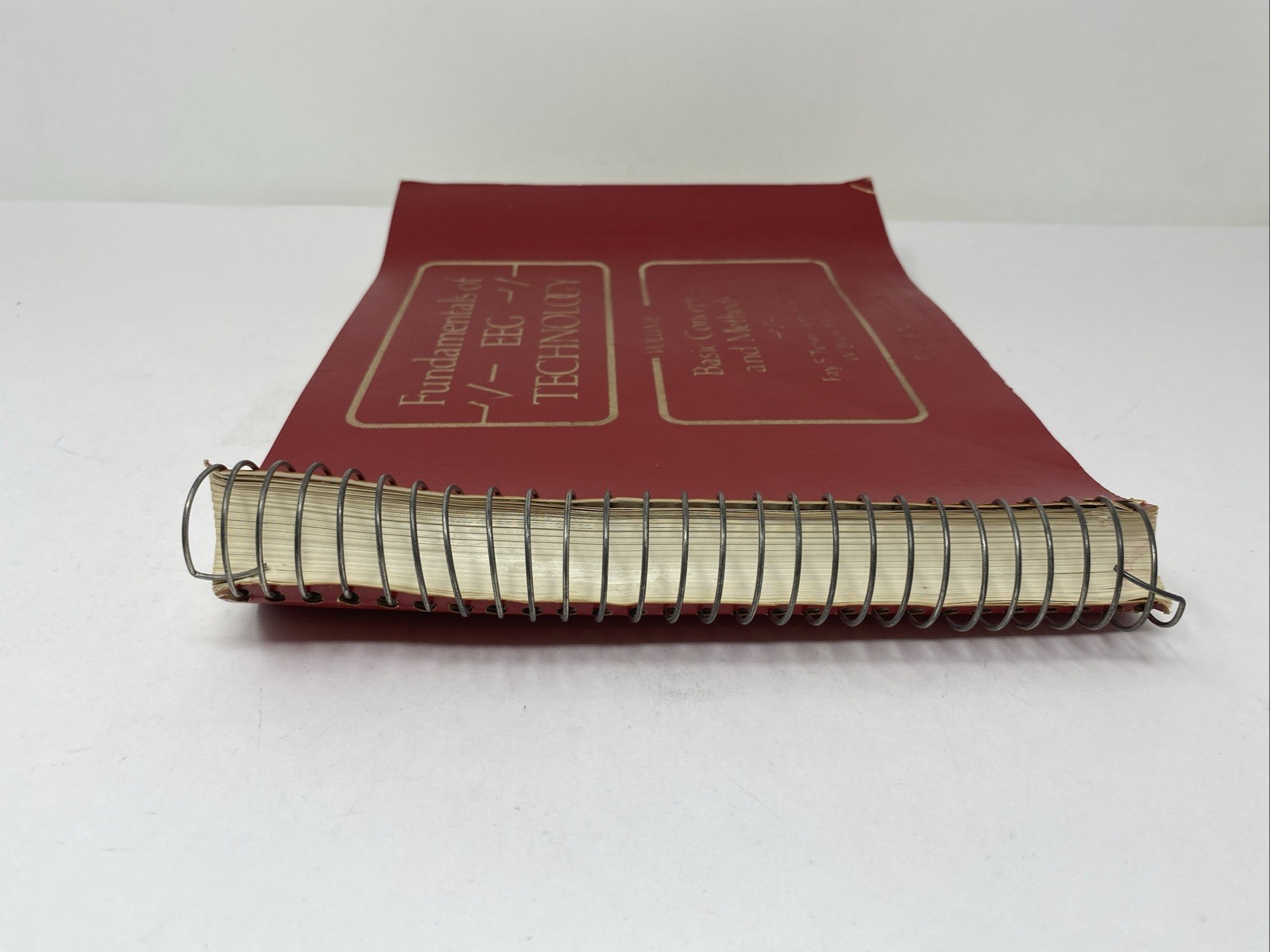 Fundamentals EEG Technology Vol 1 Tyner Spiral Bound 1985 Raven Press Lippincott
