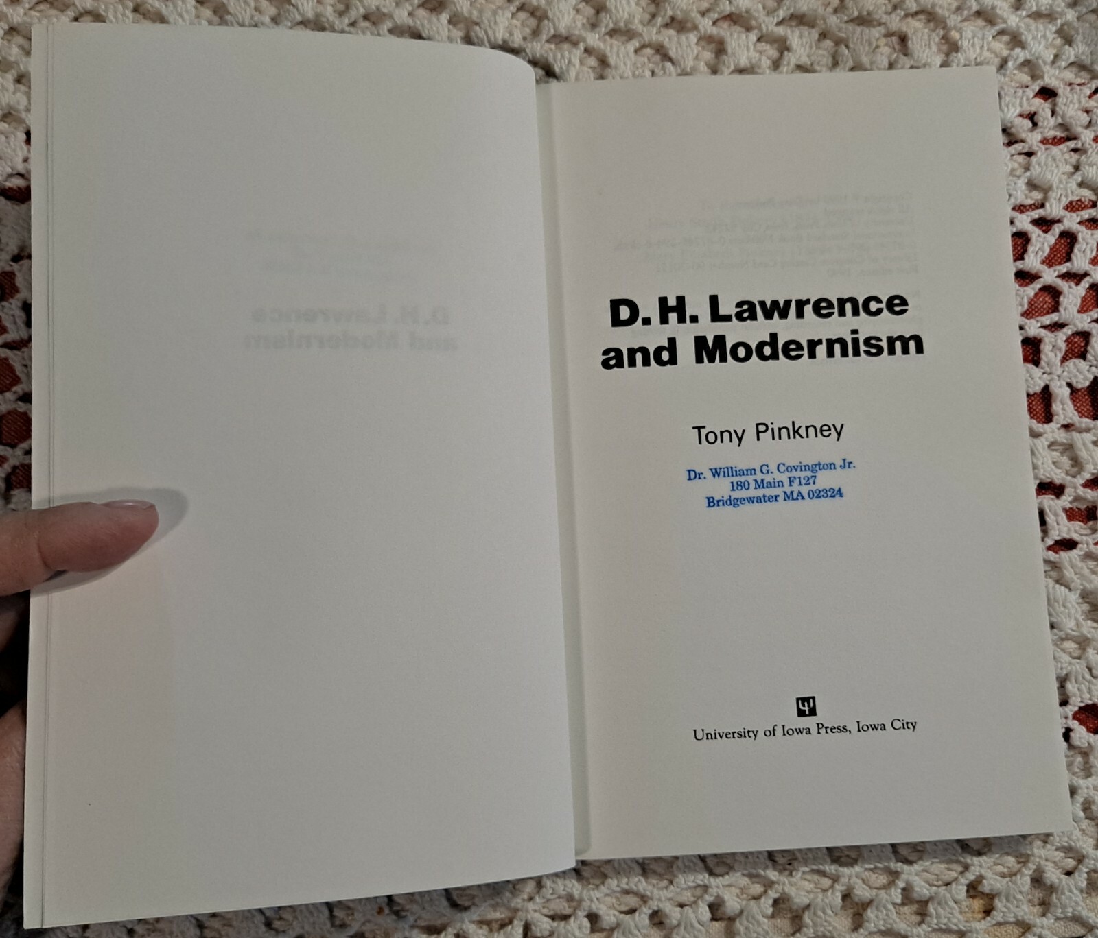 D. H. Lawrence & Modernism by Tony Pinkney, 1990 (1st Edition), PB, 180 pages