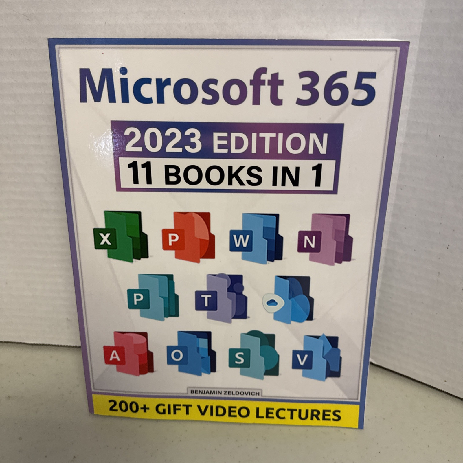 Microsoft 365: 11 Books in 1: The Ultimate All-in-One Bible to Master Excel, Wor