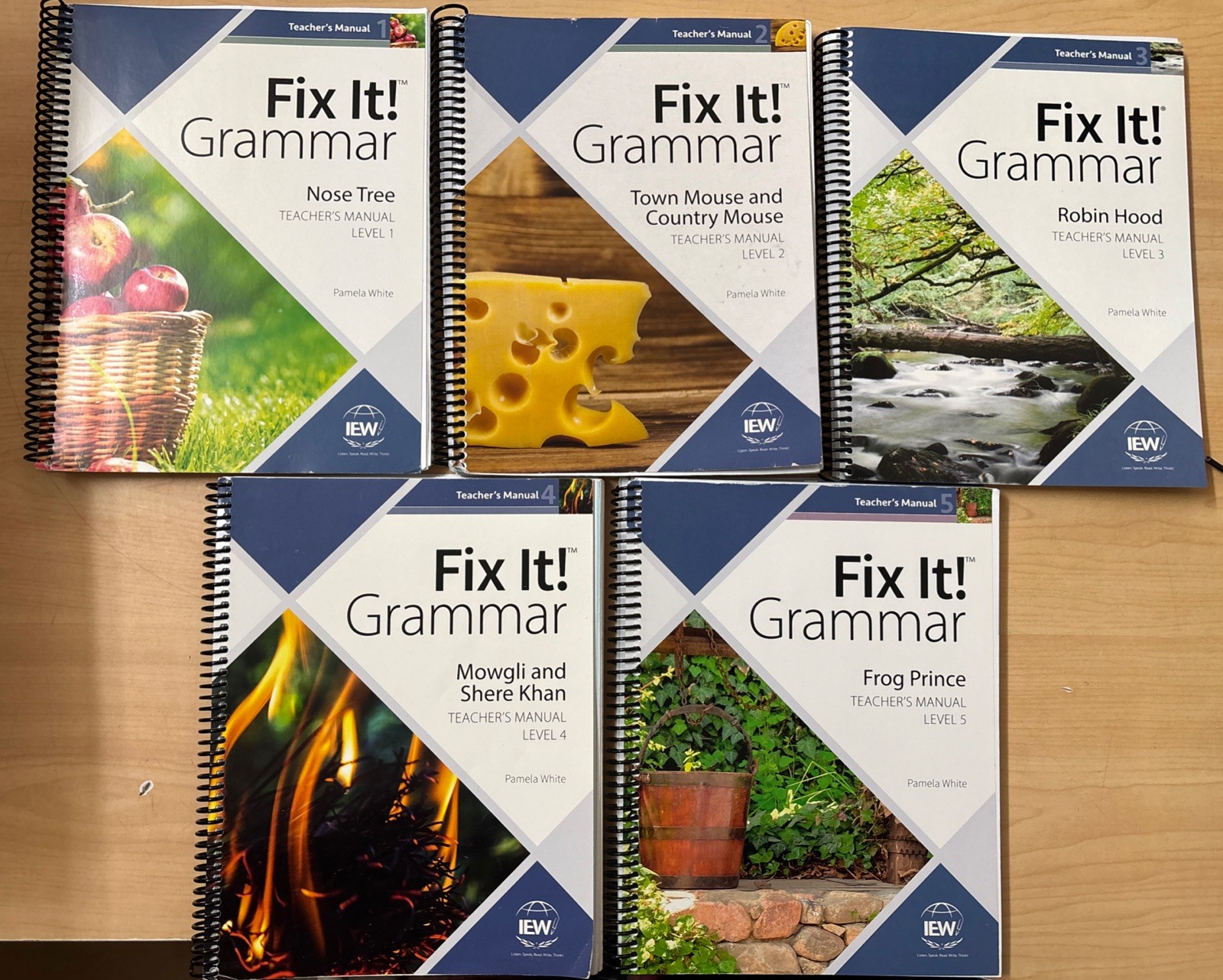 Lot 5 Fix It! Grammar Teacher’s Manual Vol. 1-5 4th Edition IEW Pamela White