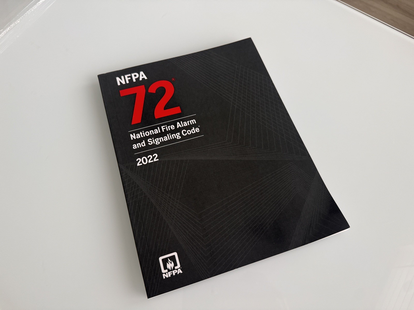 BRAND NEW 2022 NFPA 72 National Fire Alarm and Signaling CodE USA WAREHOUSE