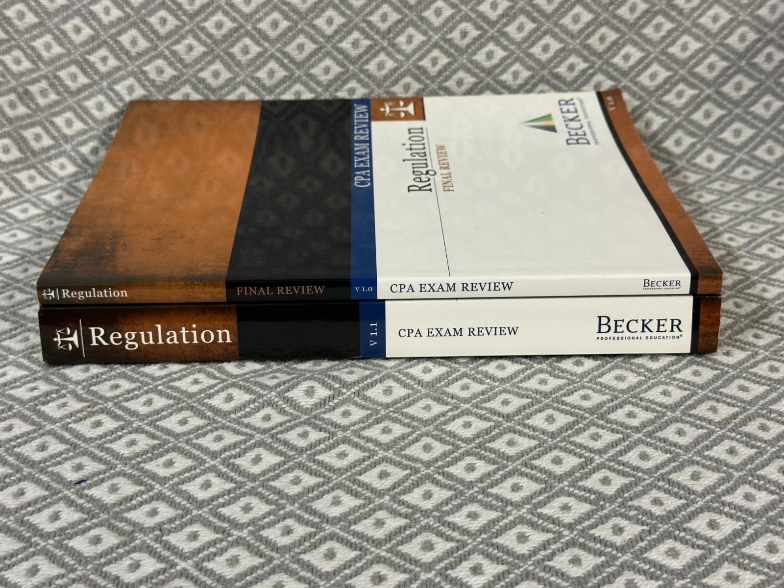 Becker CPA Exam Review Regulation 2 books V 1.0 V1.1 in Excellent Cond.