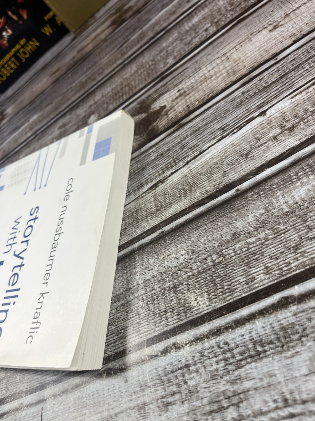 Storytelling with Data: A Data Visualization Guide for Business Professional…