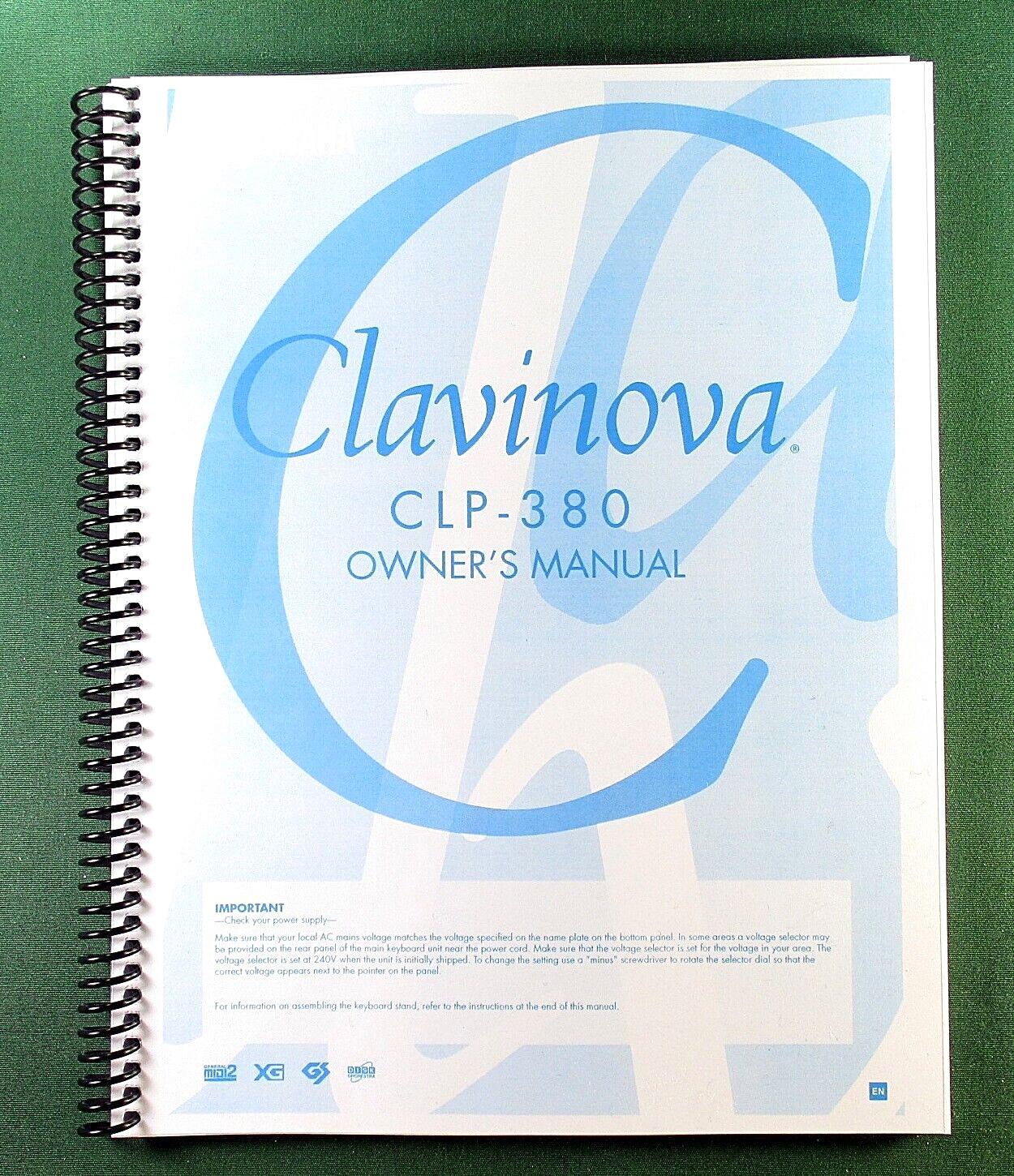 Yamaha CLP-380 Instruction Manual: 136 Pages & Protective Covers!