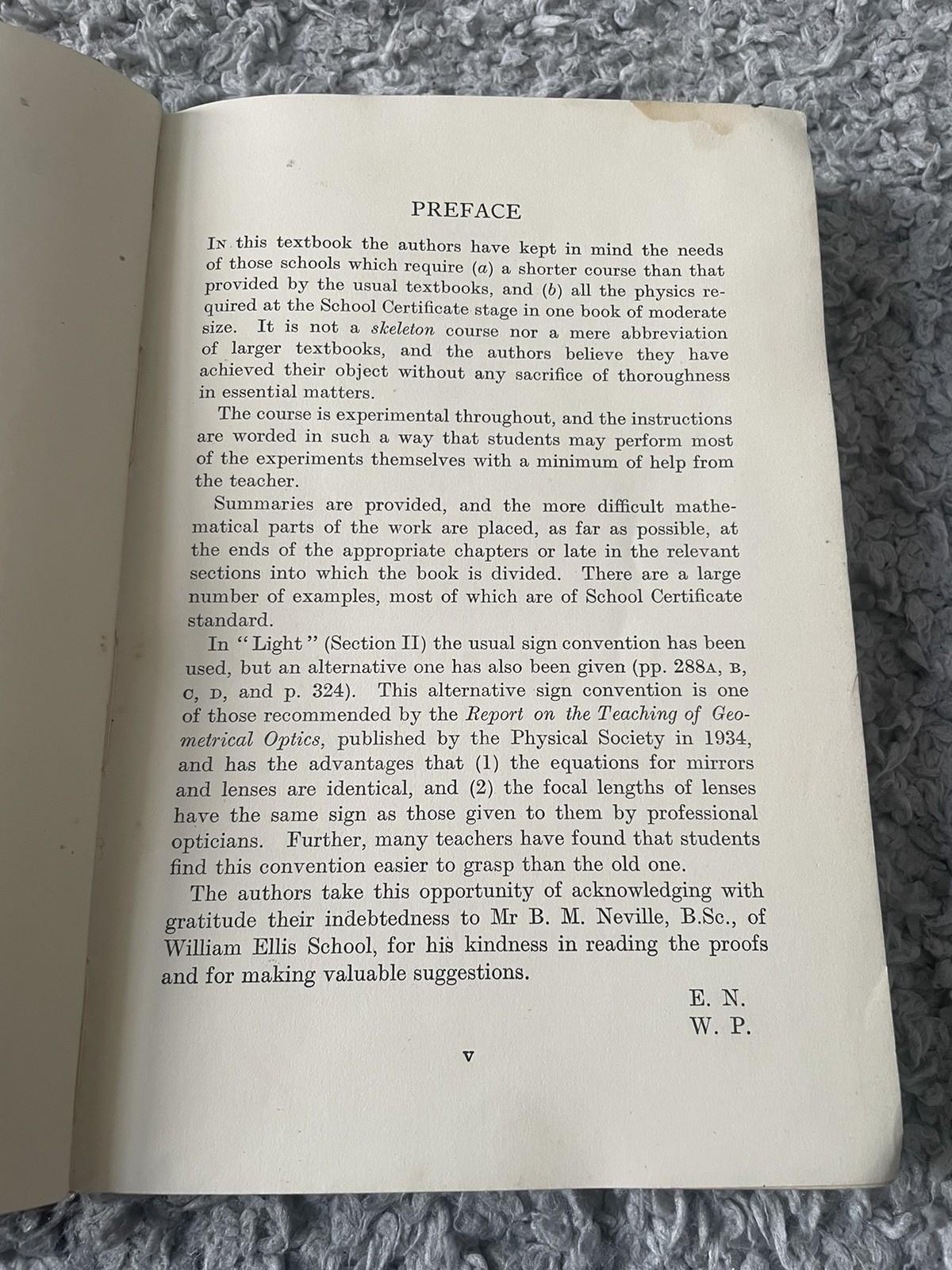 GENERAL PHYSICS HEAT LIGHT & SOUND – Hardback Book NIGHTINGALE & PEARSON 1937