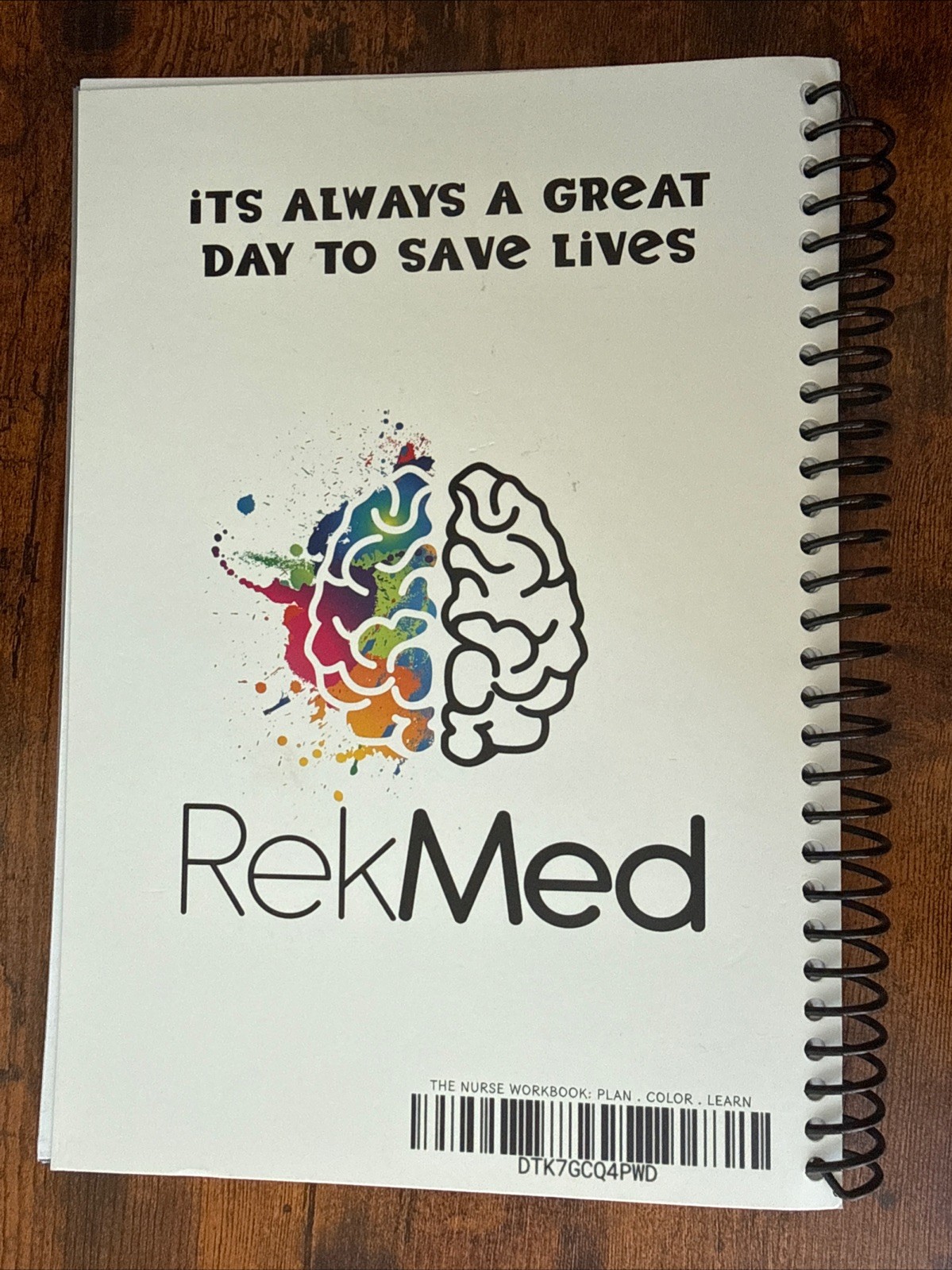 RekMed’s workbook for nurses, containing over 270 pages of educational content