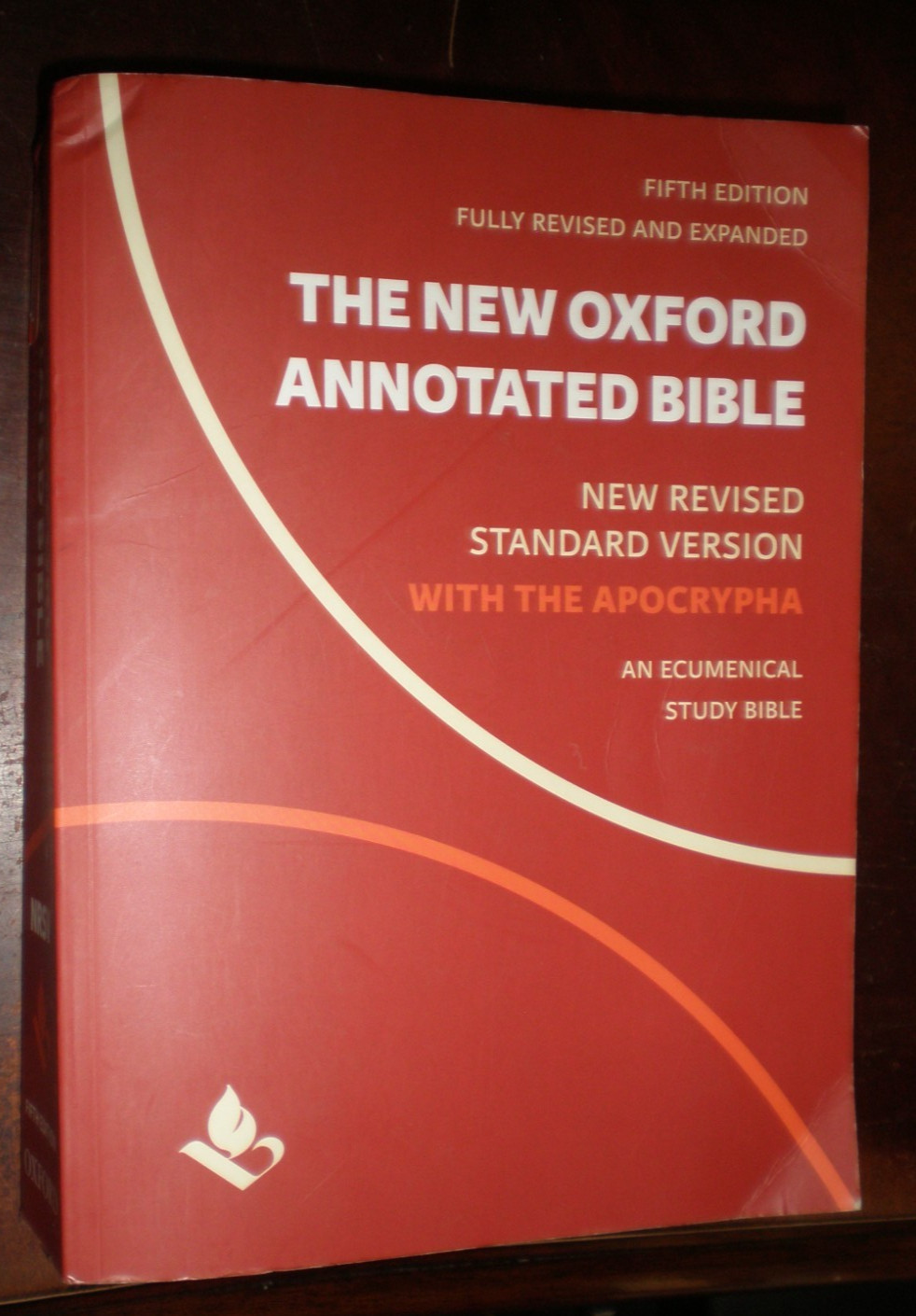 New Oxford Annotated Bible with Apocrypha : New Revised Standard Version by…VG