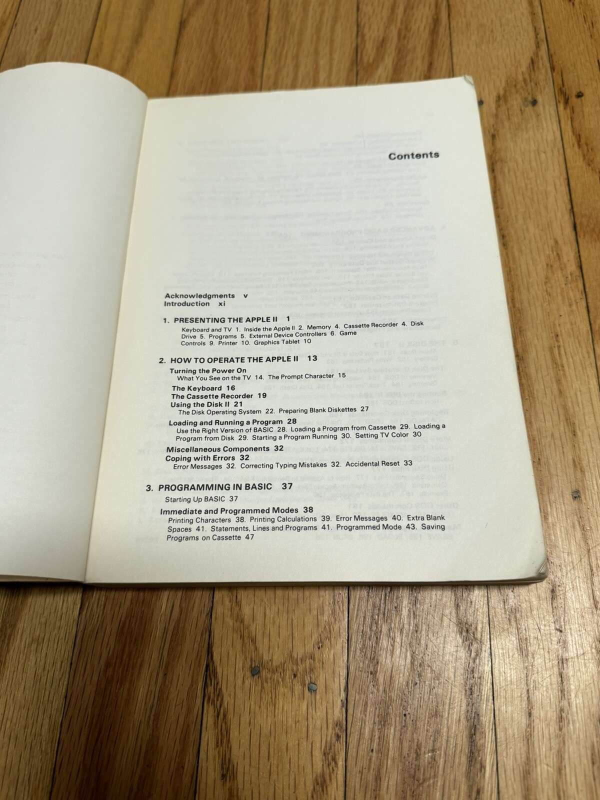 VTG McGraw Hill Osborne Book Apple II User’s Guide PC MAC Computer Gaming BONUS