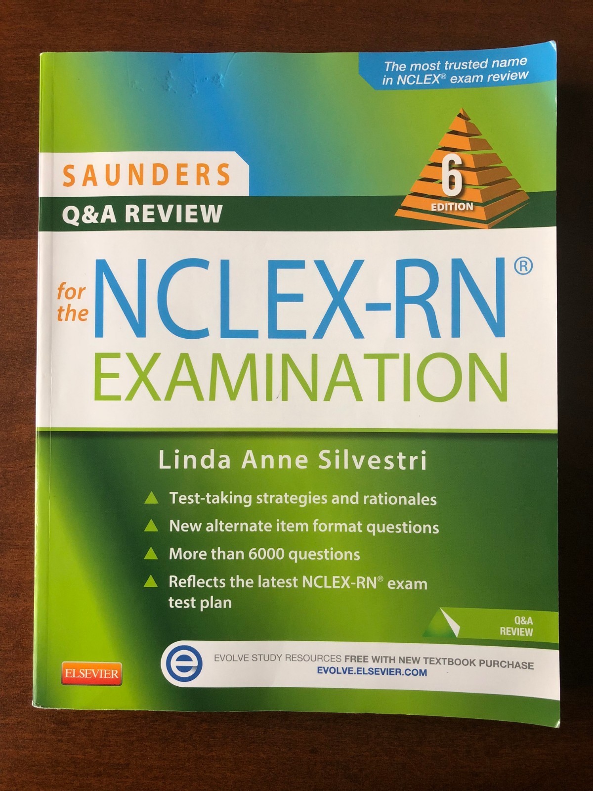 Saunders Q&A Review for the NCLEX-RN® Examination by Linda Anne Silvestri…