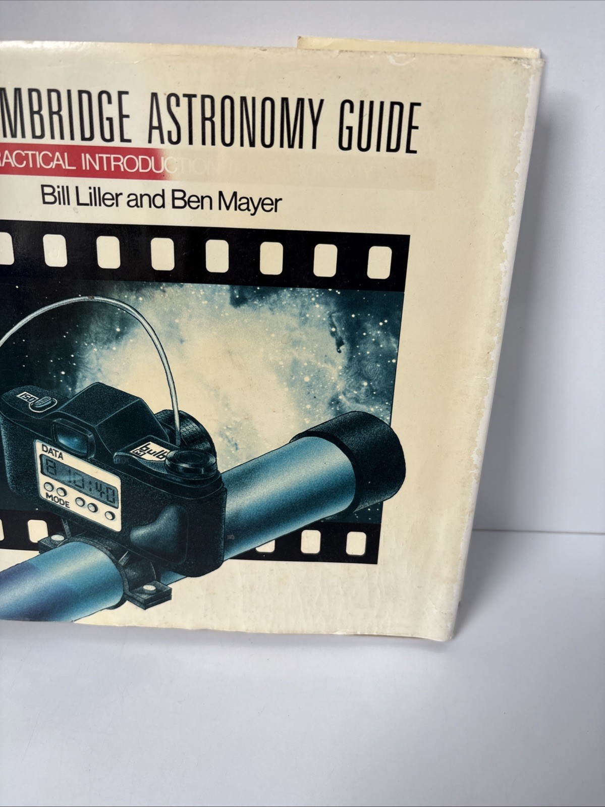 The Cambridge Astronomy Guide A Practical Introduction to Astronomy Hardback