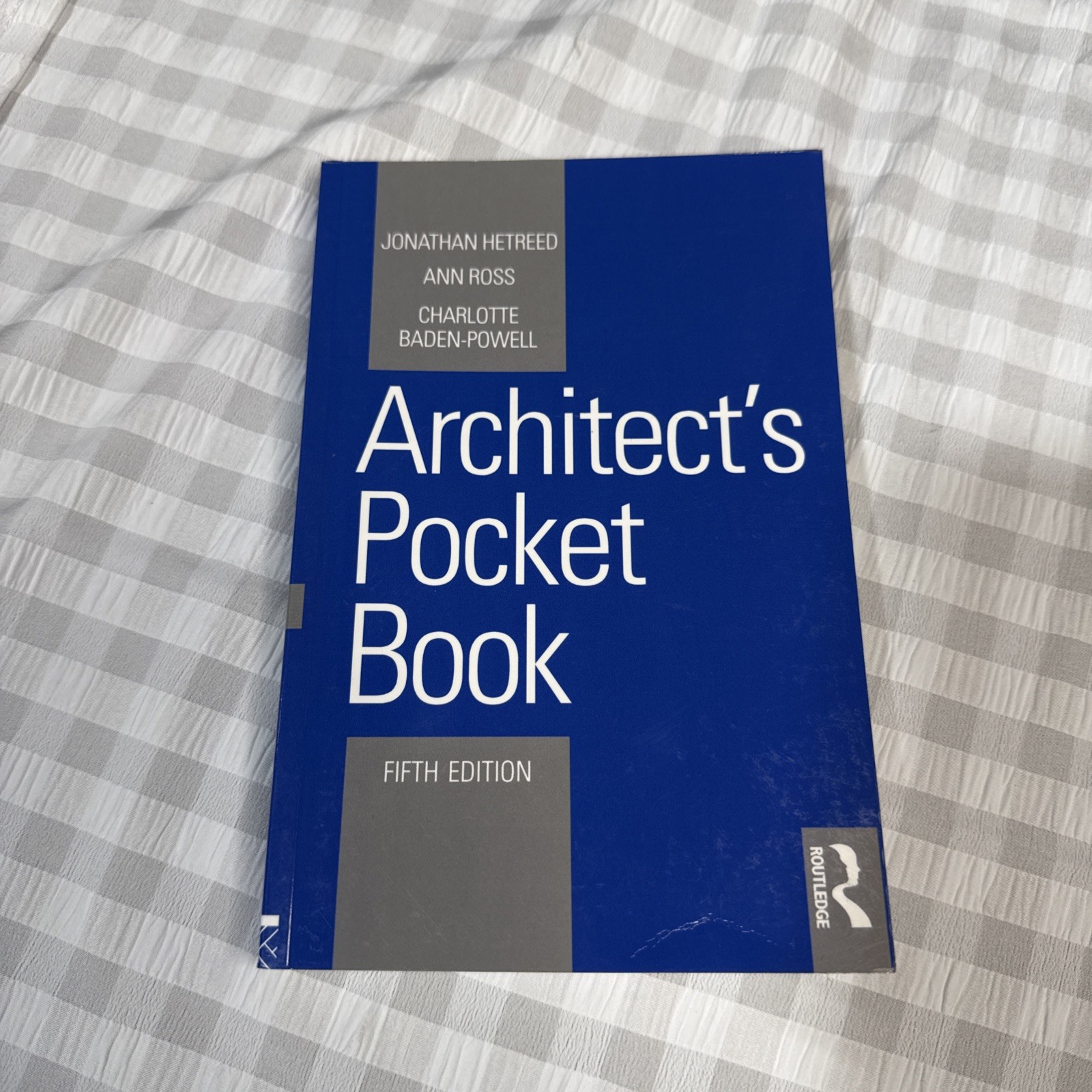 Architect’s Pocket Book Fifth Edition – Hetreed, Jonathan – New