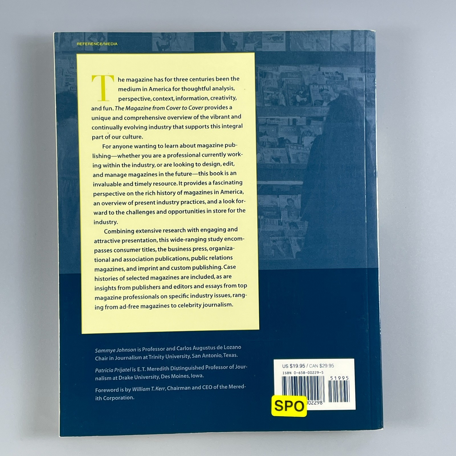 The Magazine From Cover to Cover by Sammye Johnson – NTC Publishing 1999 – TPB