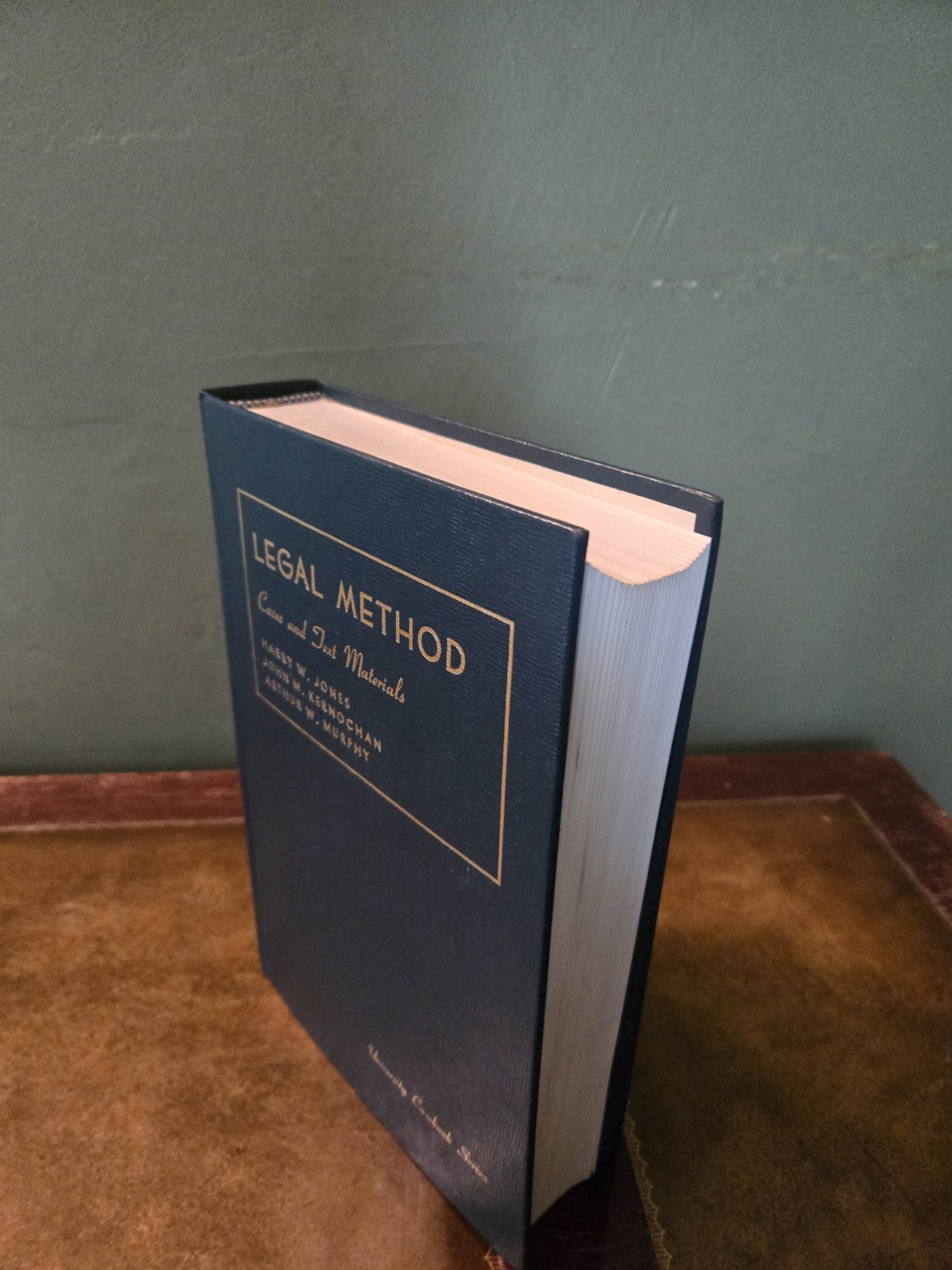 Legal Method Cases And Text Materials By Jones Kernochan & Murphy 1980 1st Ed HC