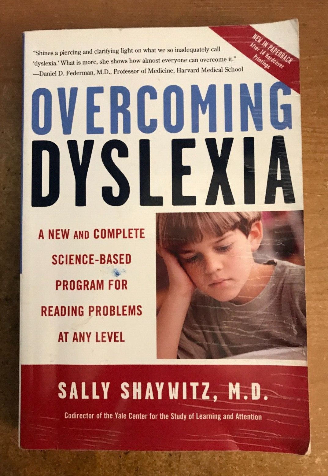 Overcoming Dyslexia Sally Shaywitz, M.D. Paperback