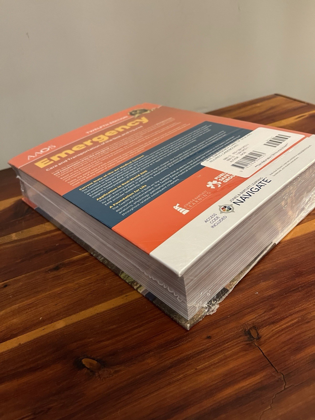 New AAOS Emergency Care Transportation Of Sick Injured 12th Edition Hardcover