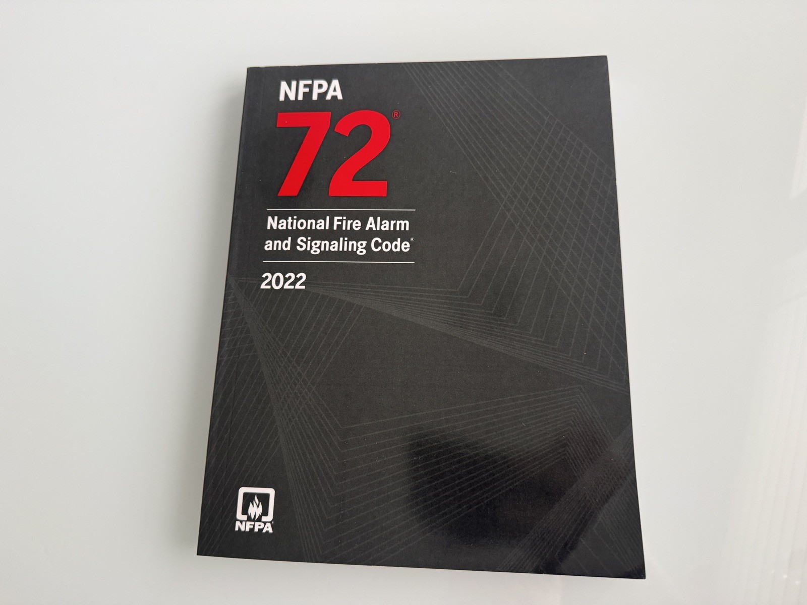 BRAND NEW 2022 NFPA 72 National Fire Alarm and Signaling CodE USA WAREHOUSE