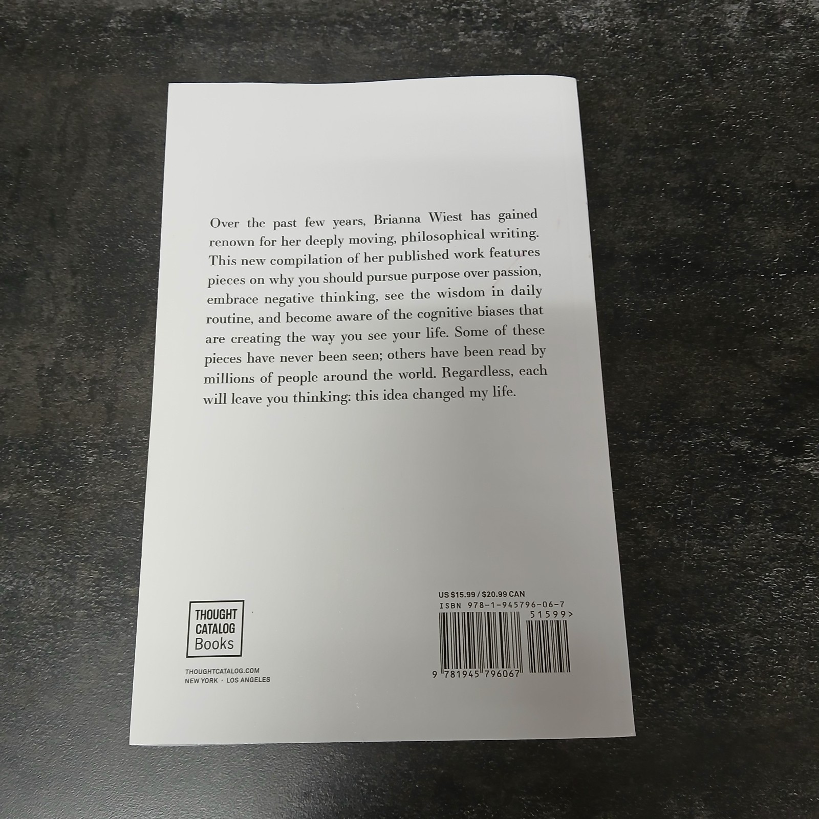 101 Essays That Will Change The Way You Think by Brianna Wiest Paperback