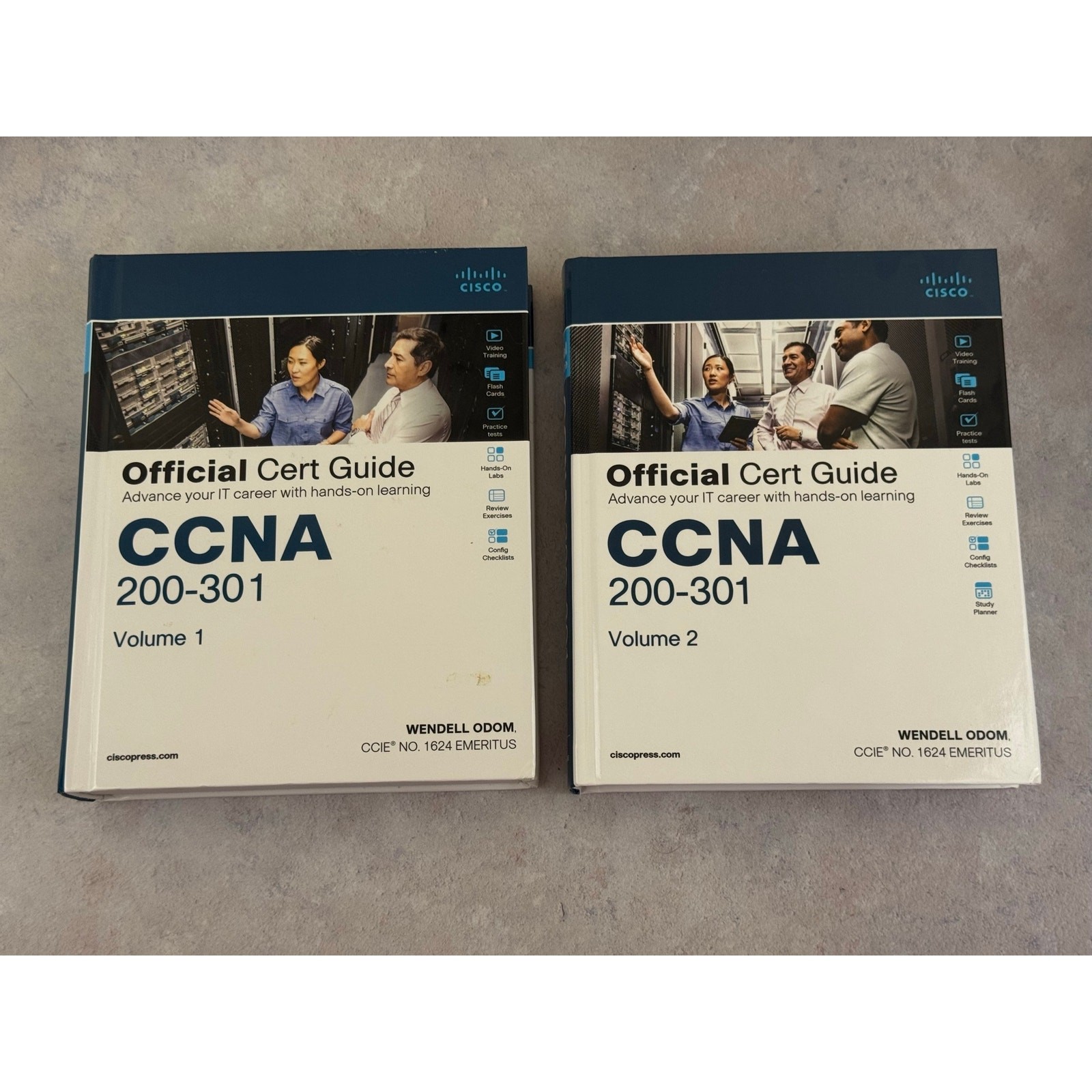 Official Cert Guide Ser.: CCNA 200-301 Official Cert Guide Library Vol. 1 and 2