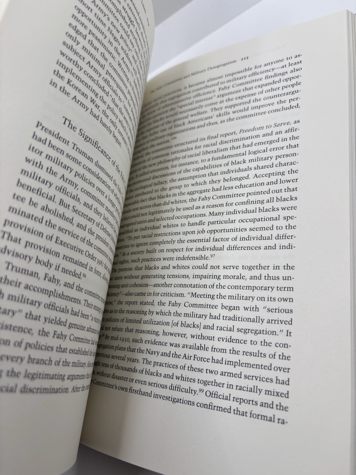 Foxholes and Color Lines : Desegregating the U. S. Armed Forces | Ex-Library