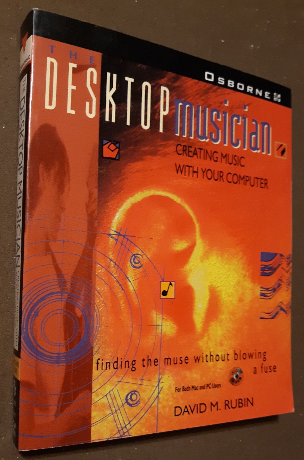 Desktop Musician Book by Osborne 430 Pages 1995 with CD