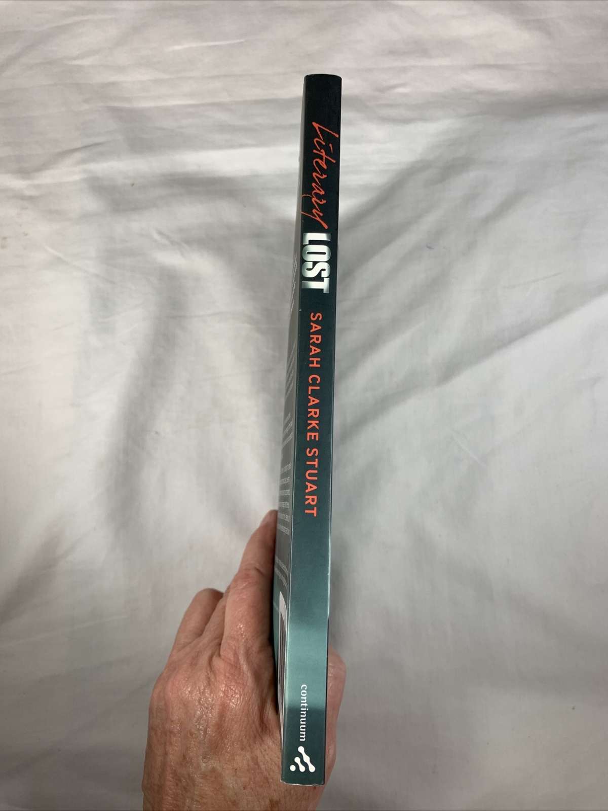Literary Lost: Viewing Television- Sarah Clarke Stuart