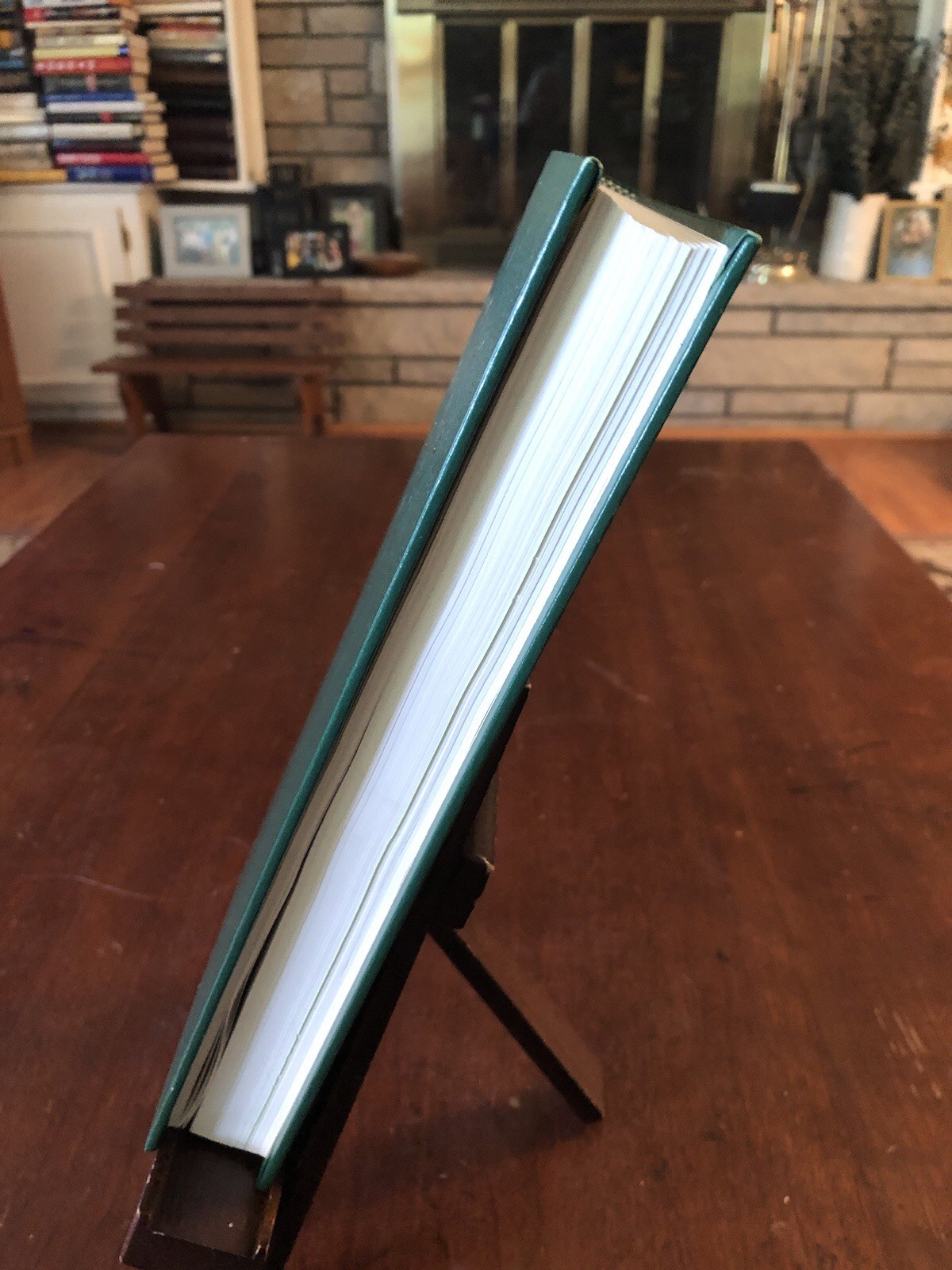 Construction and Maintenance Daily Log (7 x 10) by Safety Meeting Outlines NEW