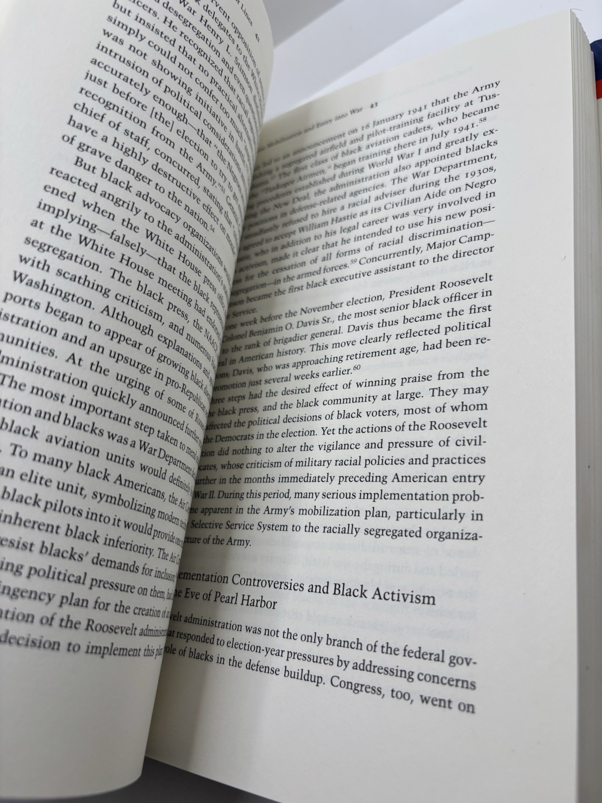 Foxholes and Color Lines : Desegregating the U. S. Armed Forces | Ex-Library