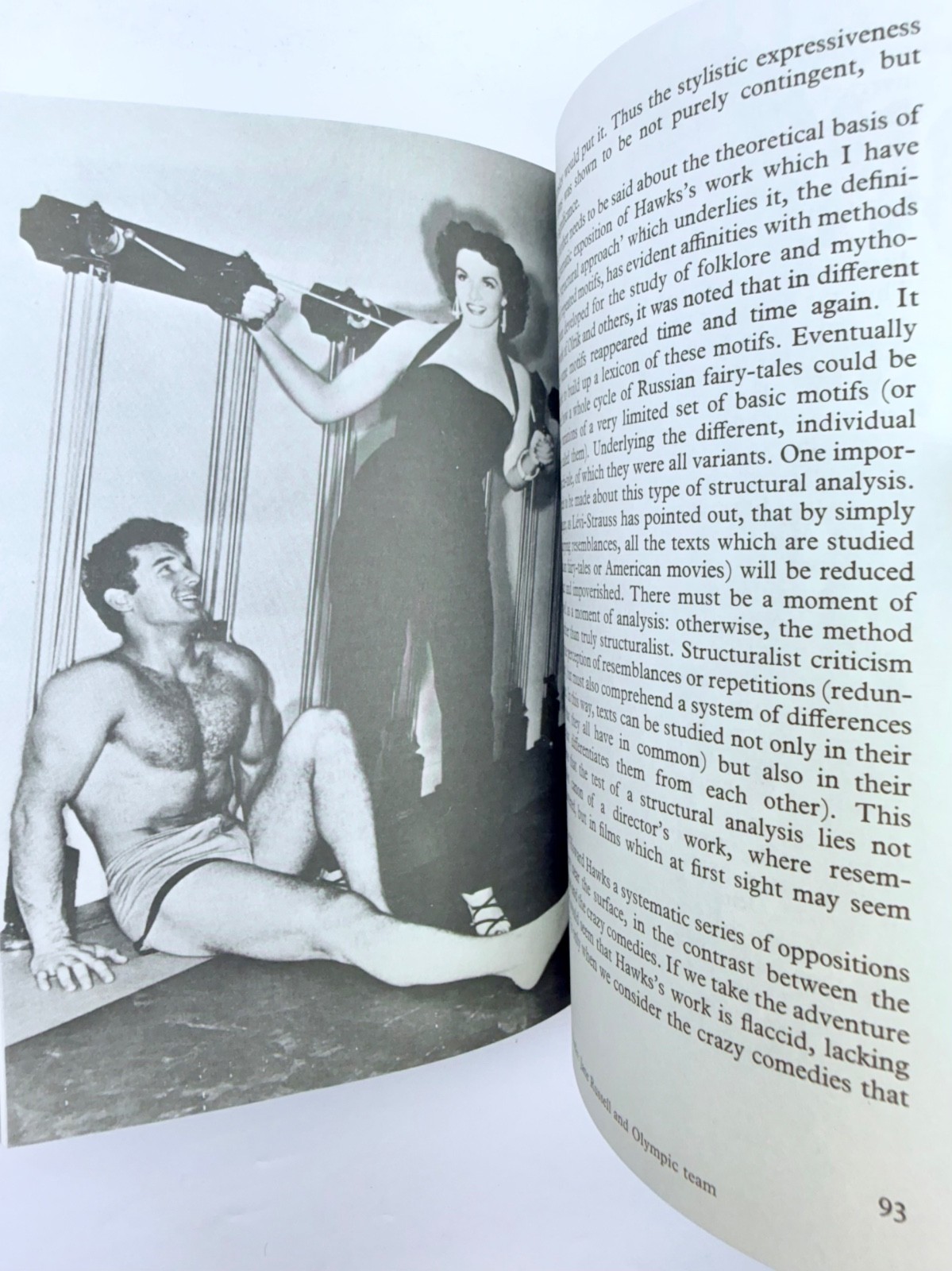 Signs and Meaning in the Cinema New and Enlarged Edition Paperback
